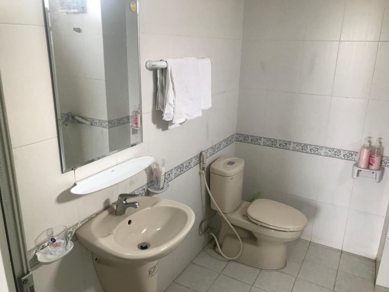 Hoanglong Hotel Hanoi Luaran gambar
